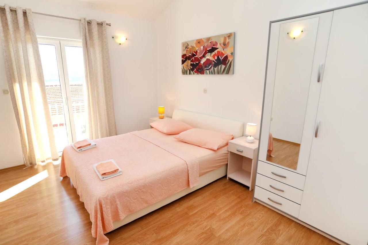 Apartments M&I Trogir Buitenkant foto
